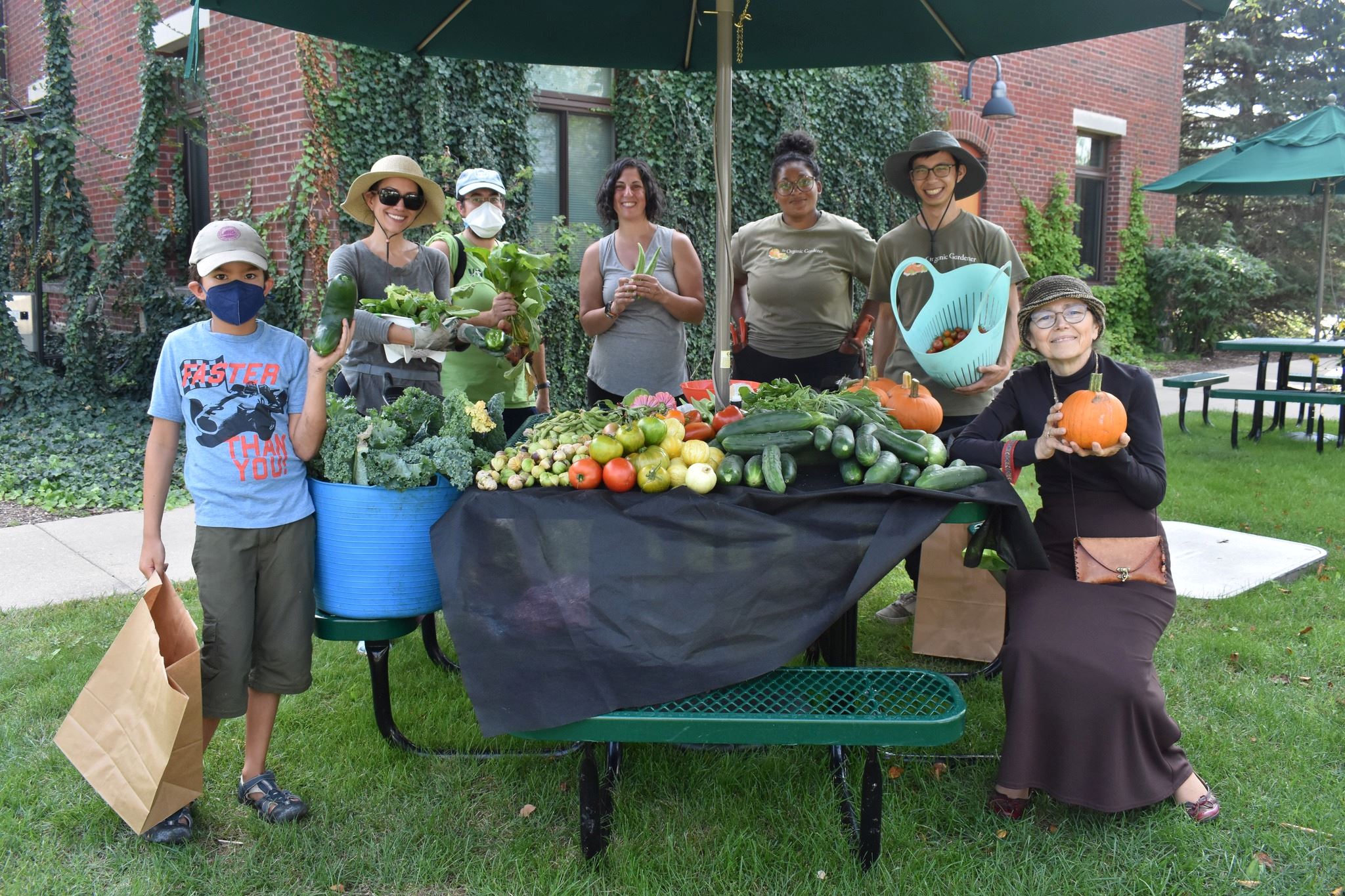 Demonstration Garden Volunteers